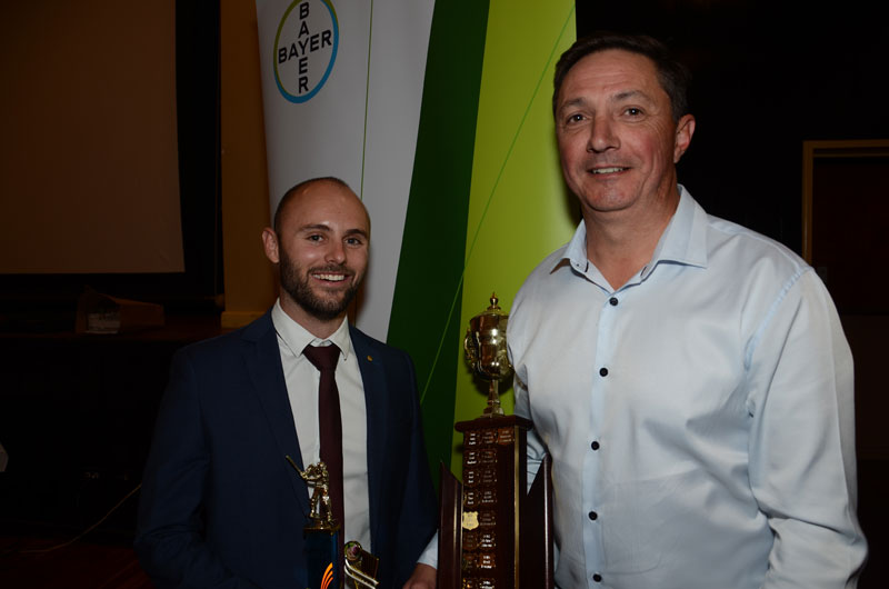 Local Sportsperson of 2017 – Darren Connell with Scott  Reardon 